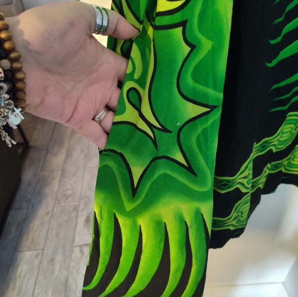 Plus Size Vibrant Green and Black Women's Dress #309 - Picture 2 of 4